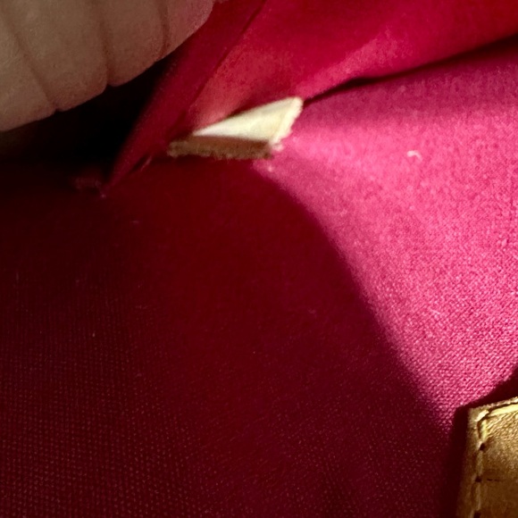 LOUIS VUITTON ❤️🌟AA1173 VERNIS RED ALMA BB NO LONG STRAP ⭐️ - Picture 13 of 15